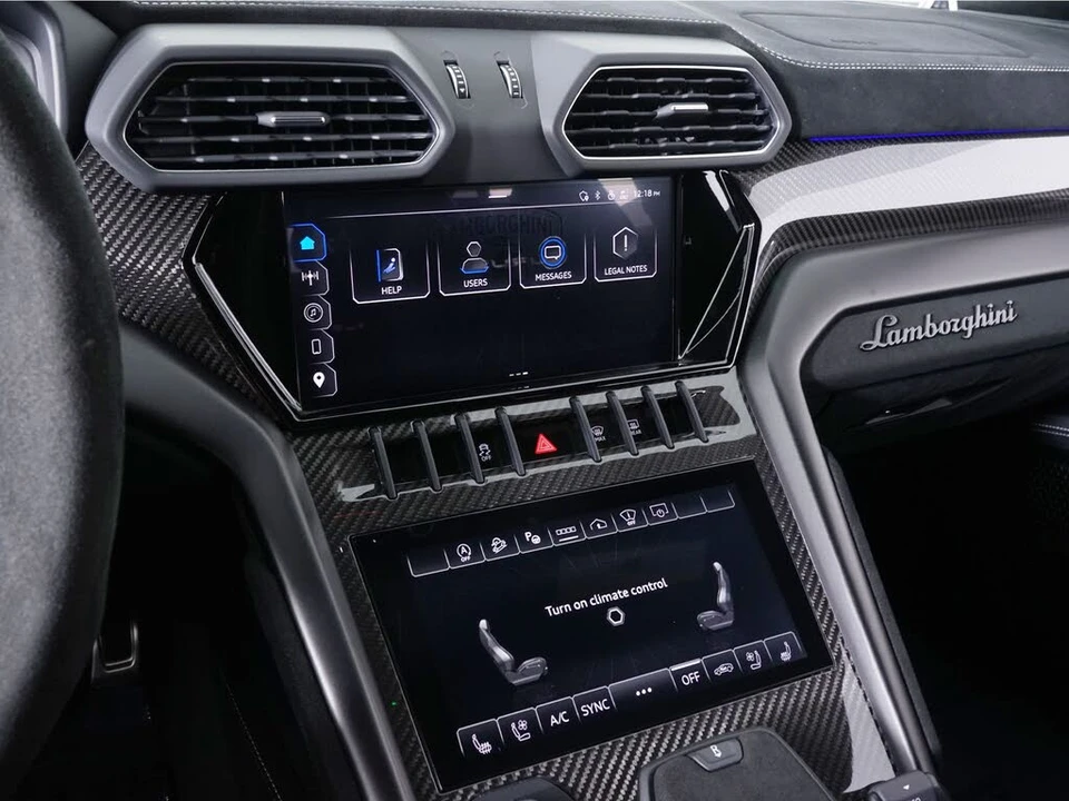 2023 Lamborghini Urus Performante - Image 29 of 31