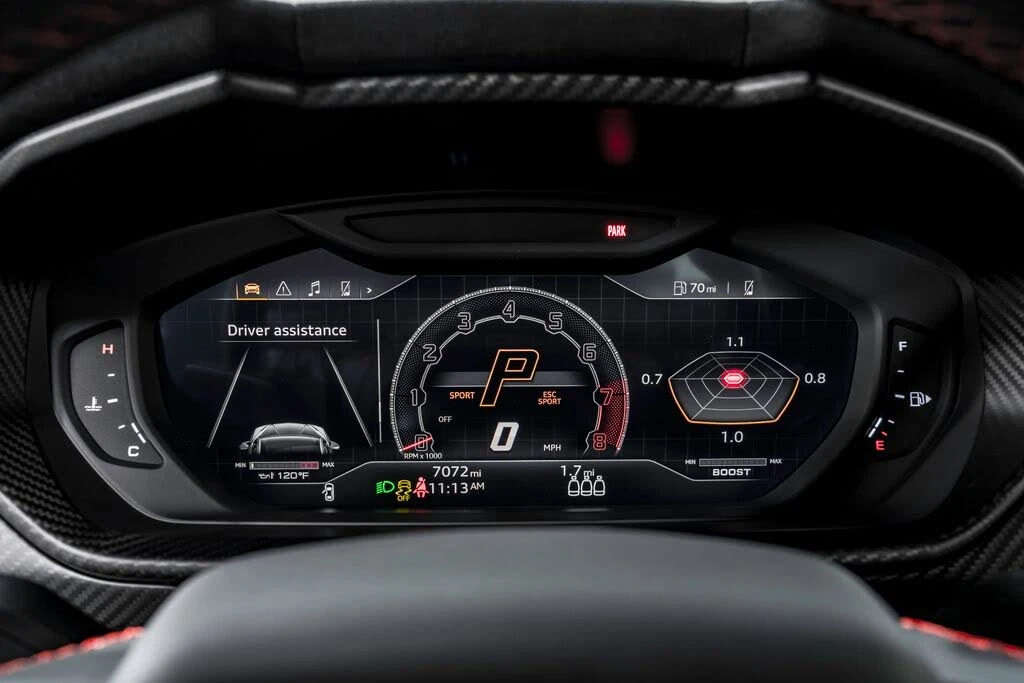 2023 Lamborghini Urus Performante - Image 17 of 31