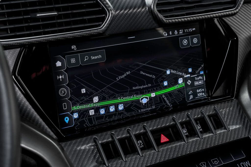 2023 Lamborghini Urus Performante - Image 27 of 31