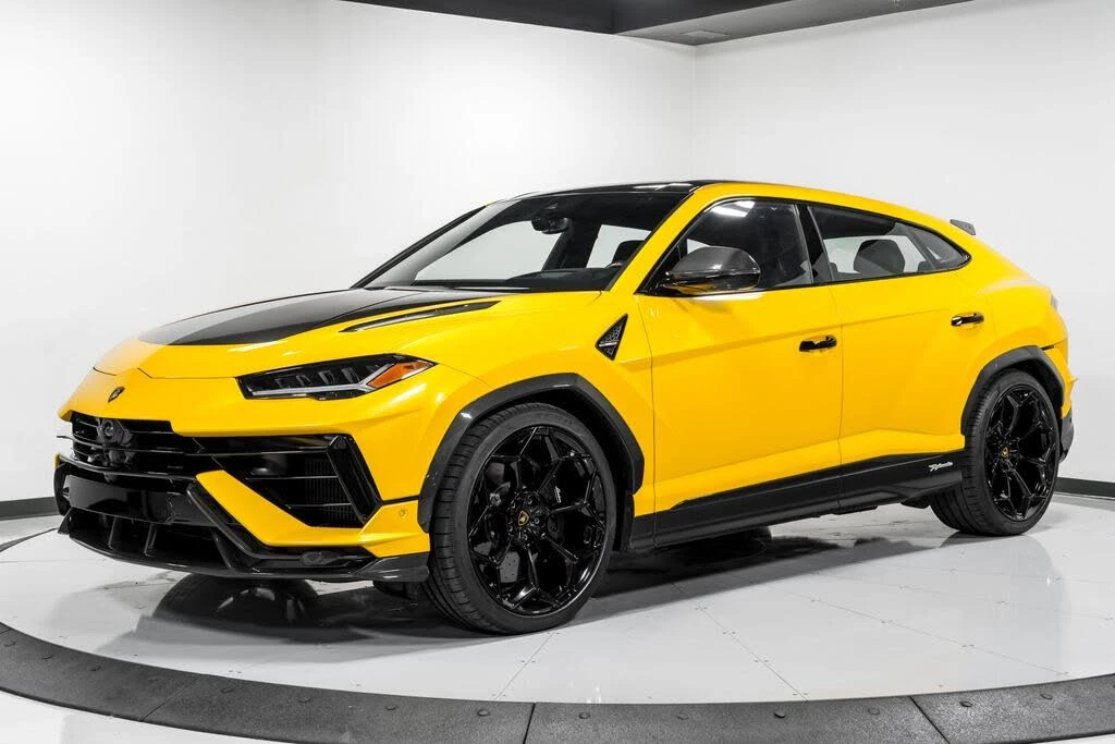 2023 Lamborghini Urus Performante - Image 7 of 31