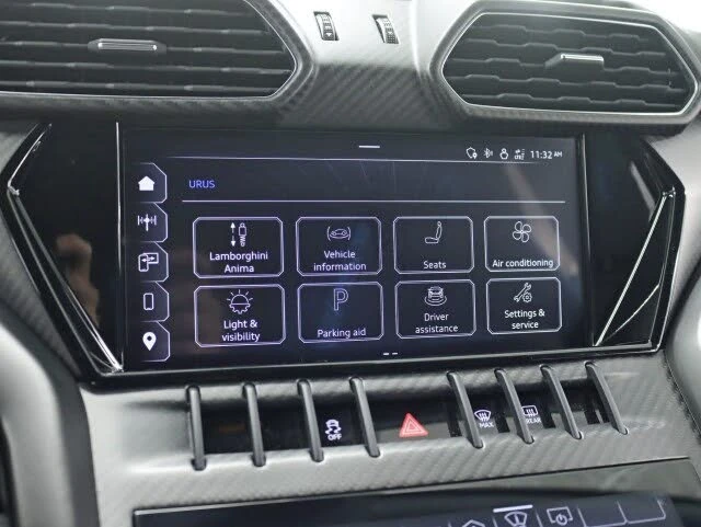 2023 Lamborghini Urus Performante - Image 31 of 31