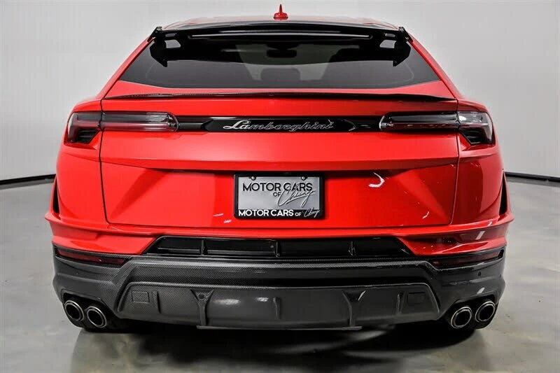 2023 Lamborghini Urus Performante - Image 8 of 31