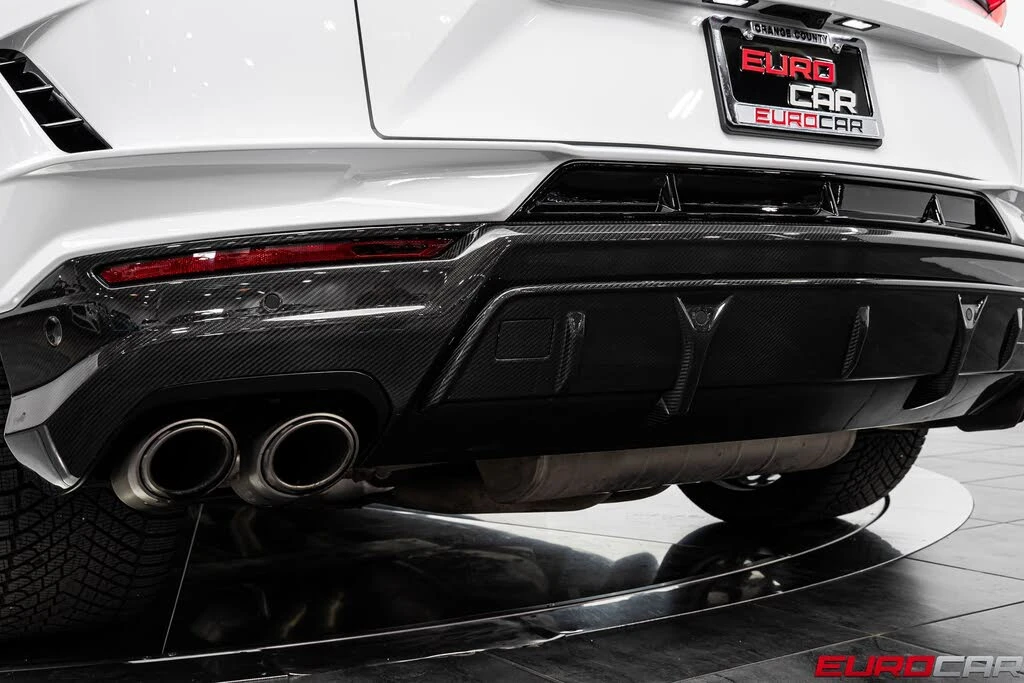 2023 Lamborghini Urus Performante - Image 28 of 31