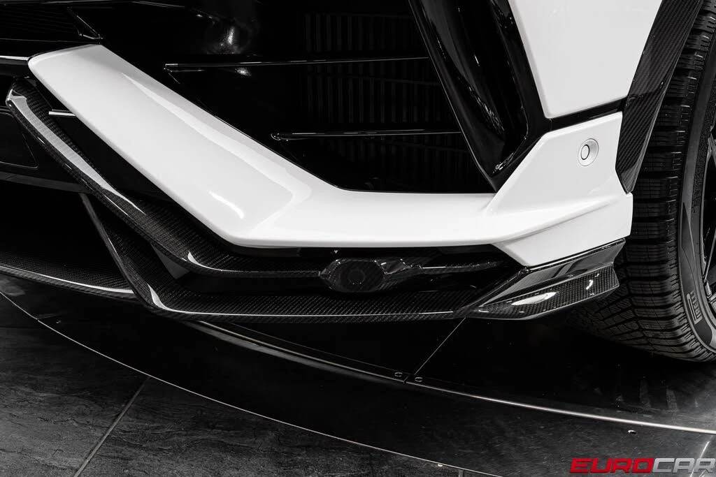 2023 Lamborghini Urus Performante - Image 14 of 31