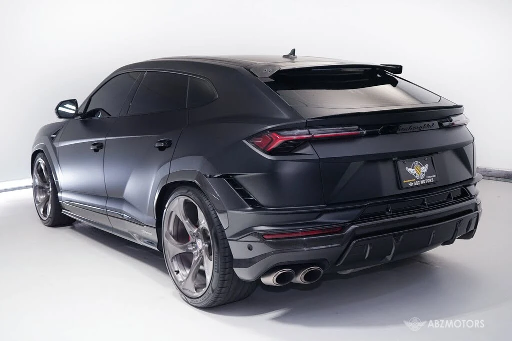 2023 Lamborghini Urus Performante - Image 7 of 31
