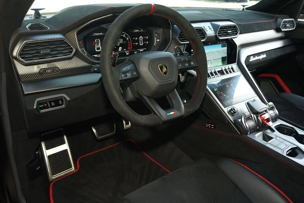 2023 Lamborghini Urus Performante - Image 15 of 31