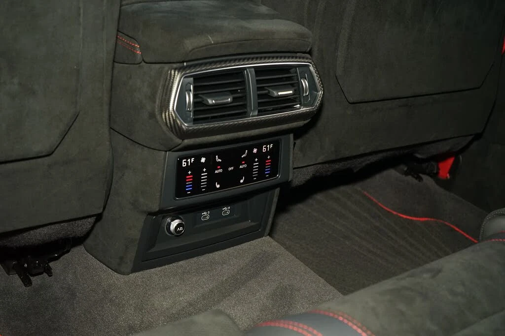 2023 Lamborghini Urus Performante - Image 29 of 31