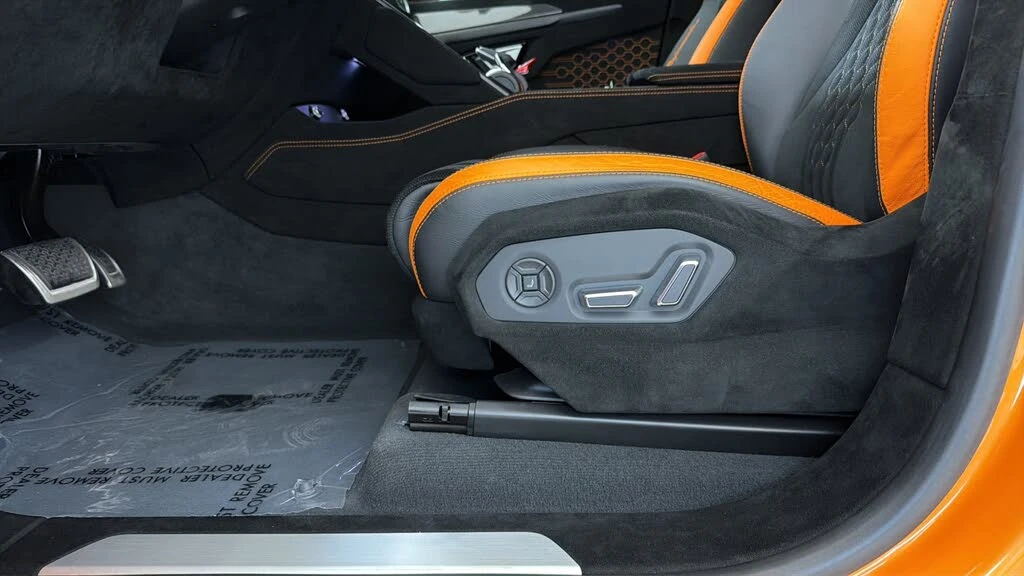 2023 Lamborghini Urus Performante - Image 20 of 31