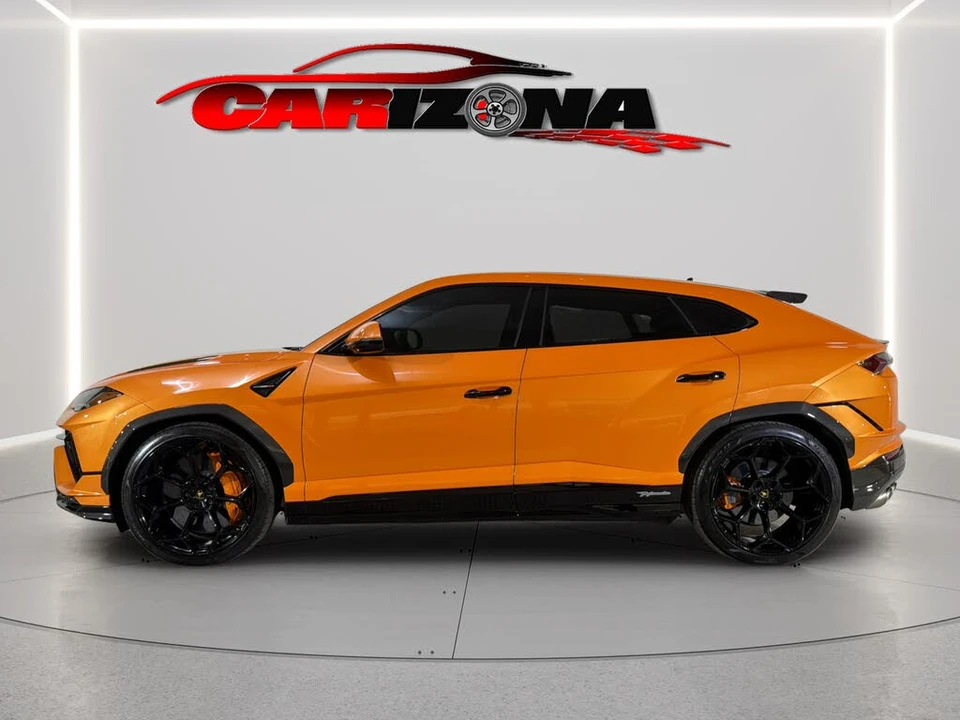 2023 Lamborghini Urus Performante - Image 10 of 31