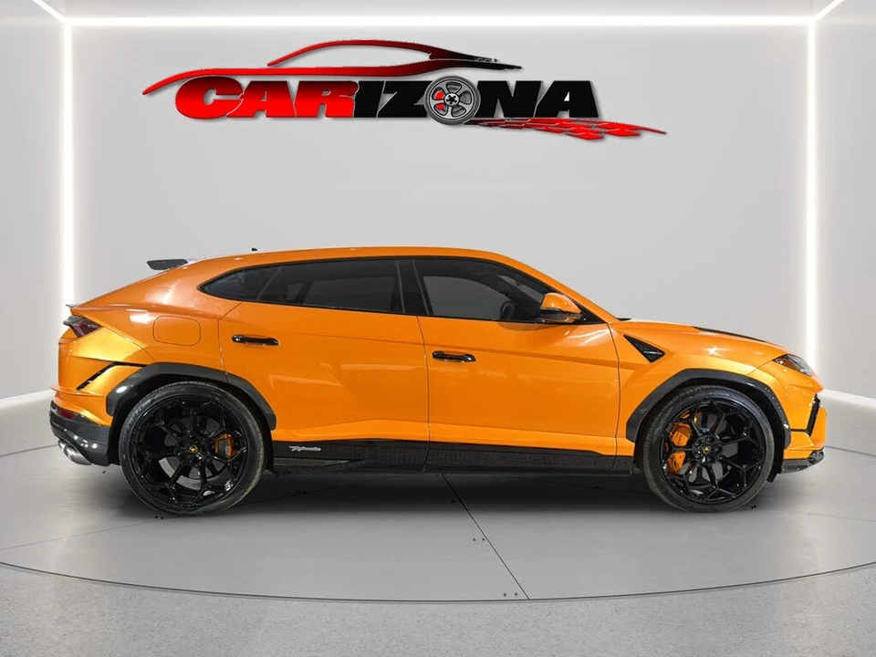 2023 Lamborghini Urus Performante - Image 2 of 31