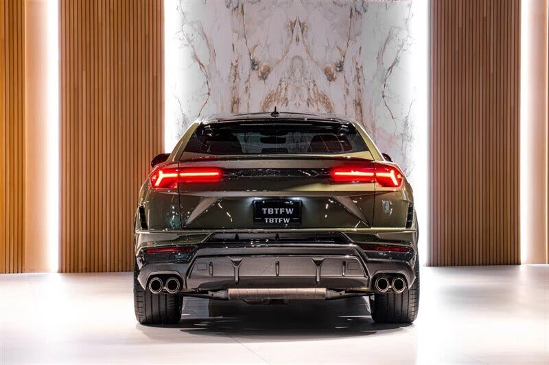 2023 Lamborghini Urus Performante - Image 5 of 31