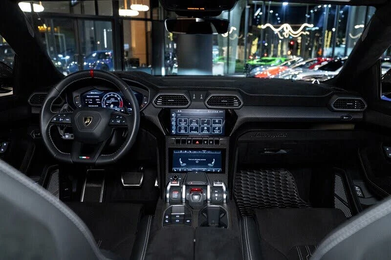 2023 Lamborghini Urus Performante - Image 6 of 31