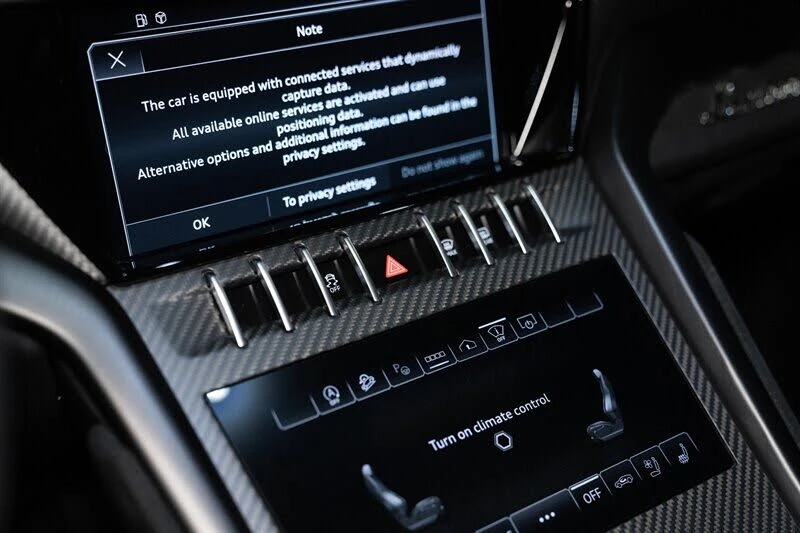 2023 Lamborghini Urus Performante - Image 20 of 31
