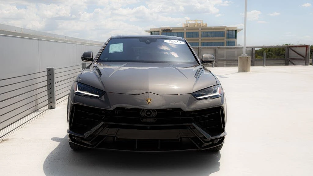 2023 Lamborghini Urus Performante - Image 20 of 31