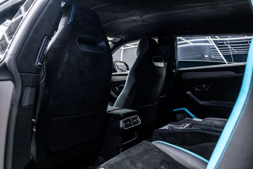2023 Lamborghini Urus Performante - Image 22 of 31
