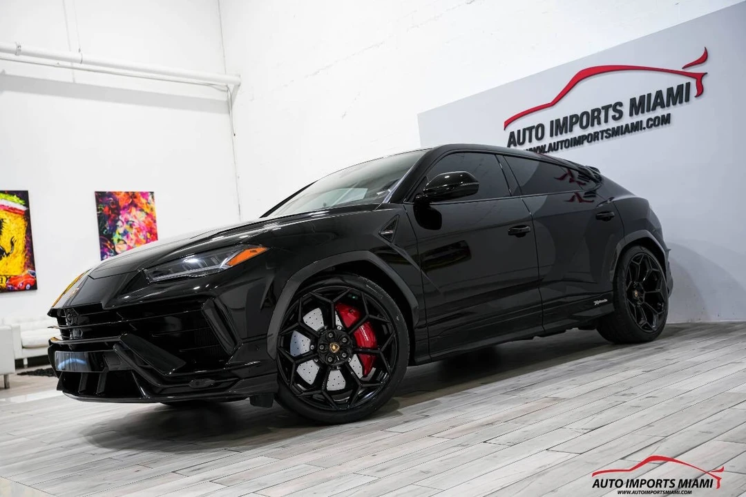 2023 Lamborghini Urus Performante - Image 4 of 21
