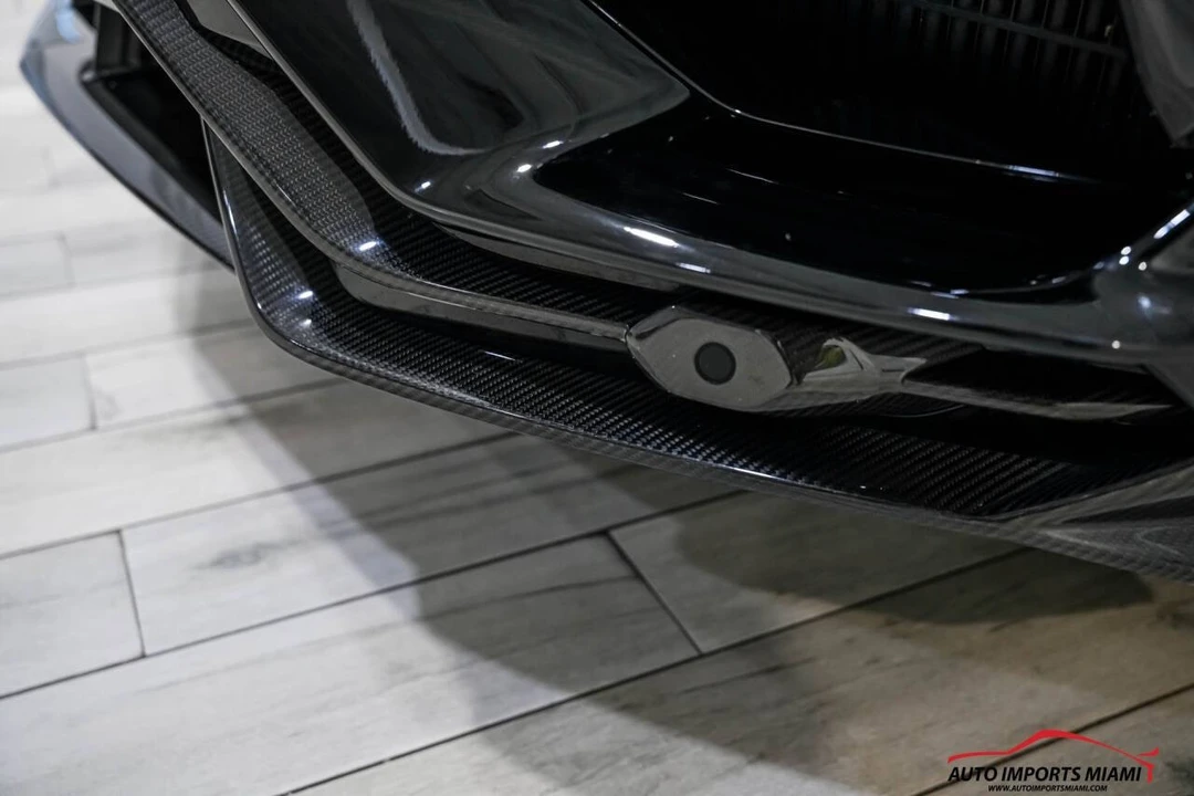 2023 Lamborghini Urus Performante - Image 8 of 21