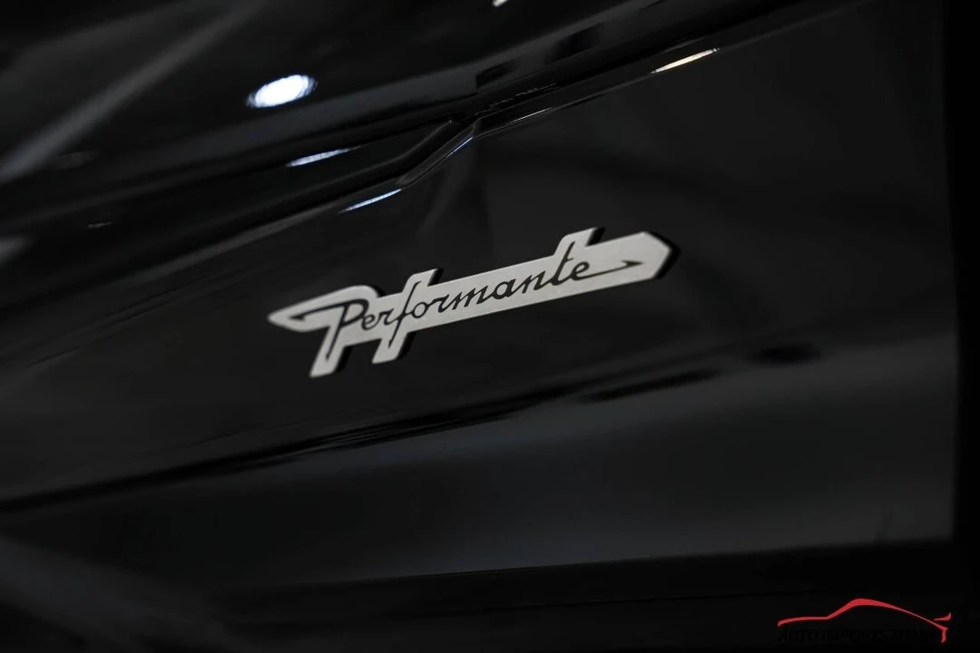 2023 Lamborghini Urus Performante - Image 20 of 21