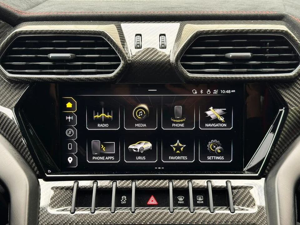 2023 Lamborghini Urus Performante - Image 26 of 31