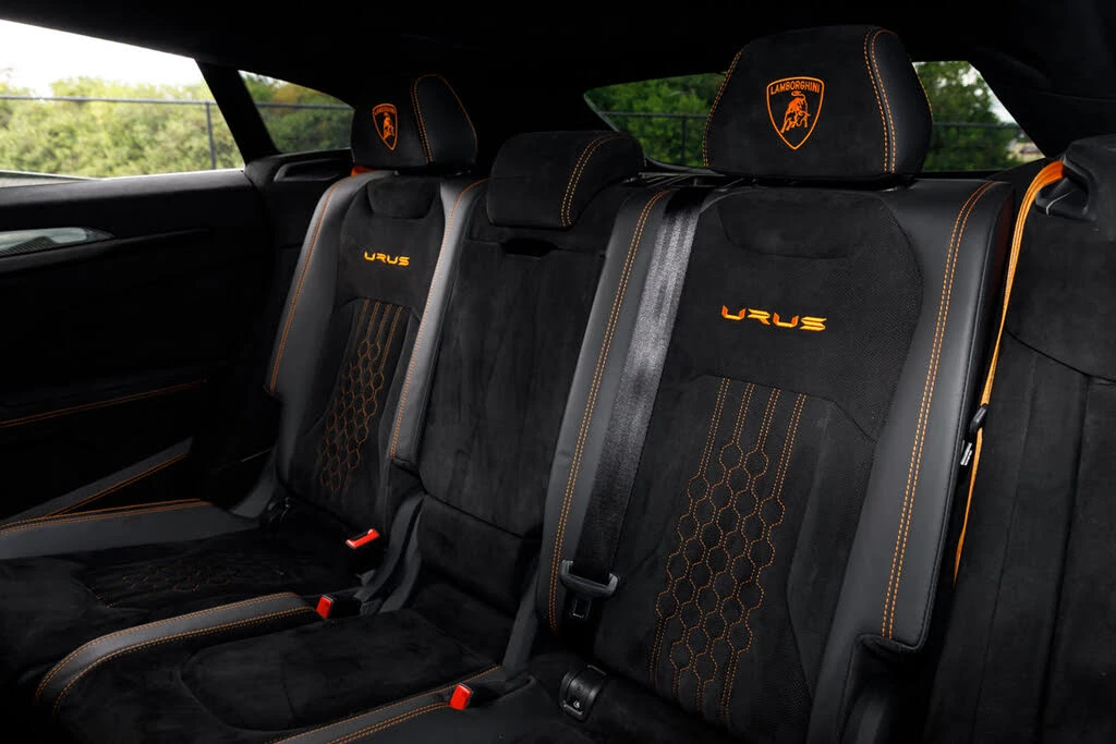 2023 Lamborghini Urus Performante - Image 30 of 31