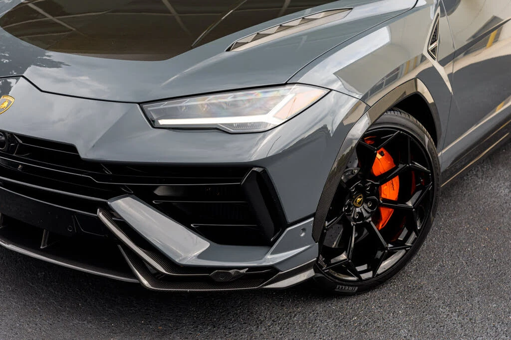 2023 Lamborghini Urus Performante - Image 3 of 31