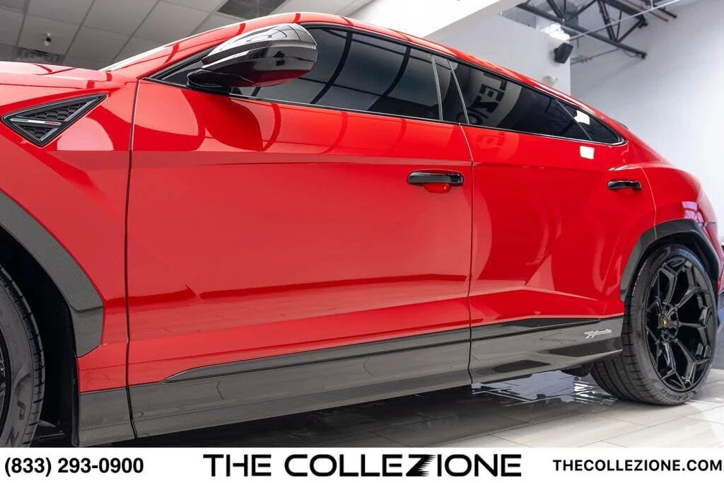 2023 Lamborghini Urus Performante - Image 16 of 31