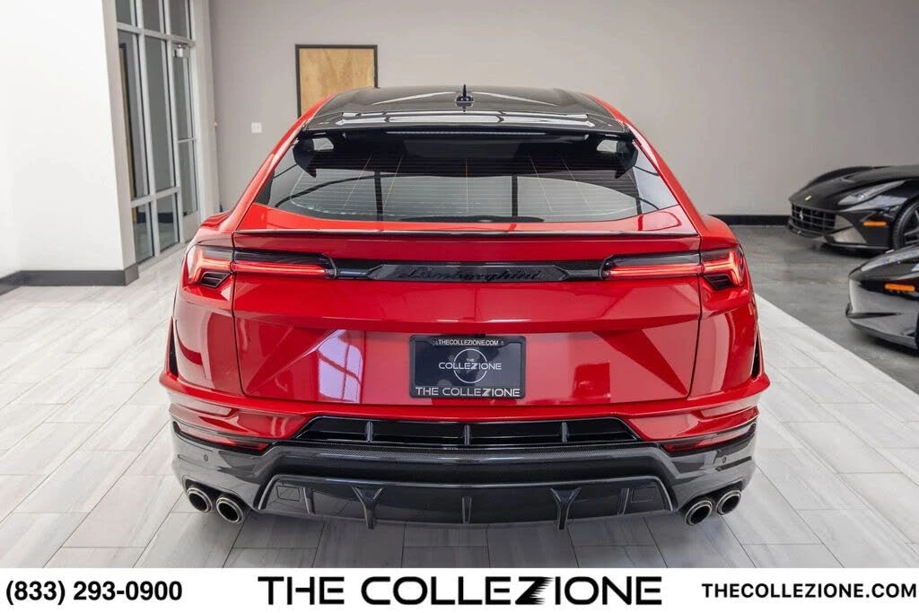 2023 Lamborghini Urus Performante - Image 27 of 31