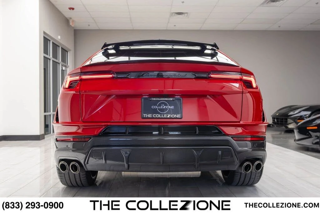 2023 Lamborghini Urus Performante - Image 28 of 31