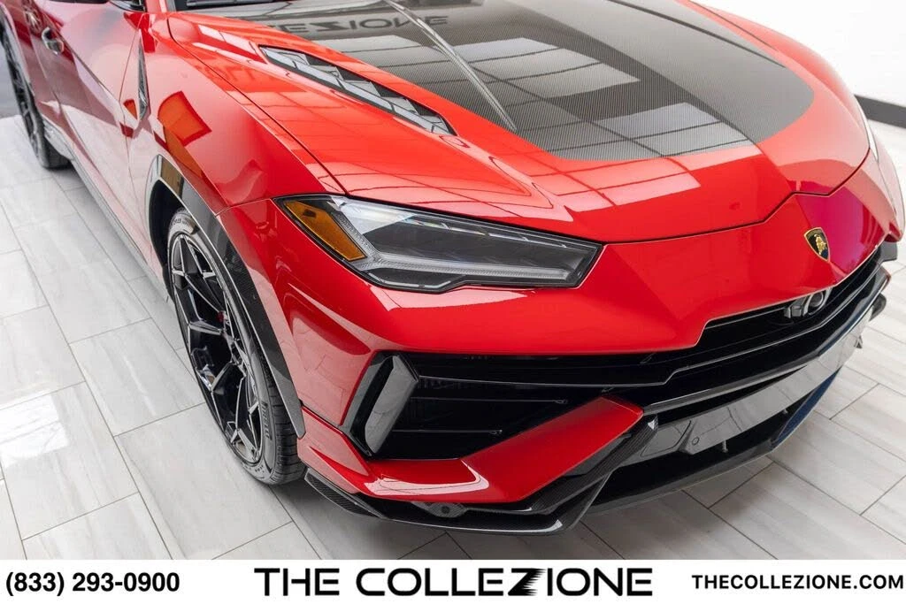 2023 Lamborghini Urus Performante - Image 2 of 31