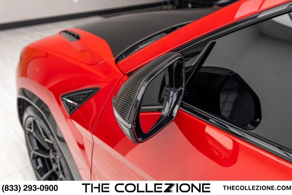 2023 Lamborghini Urus Performante - Image 17 of 31