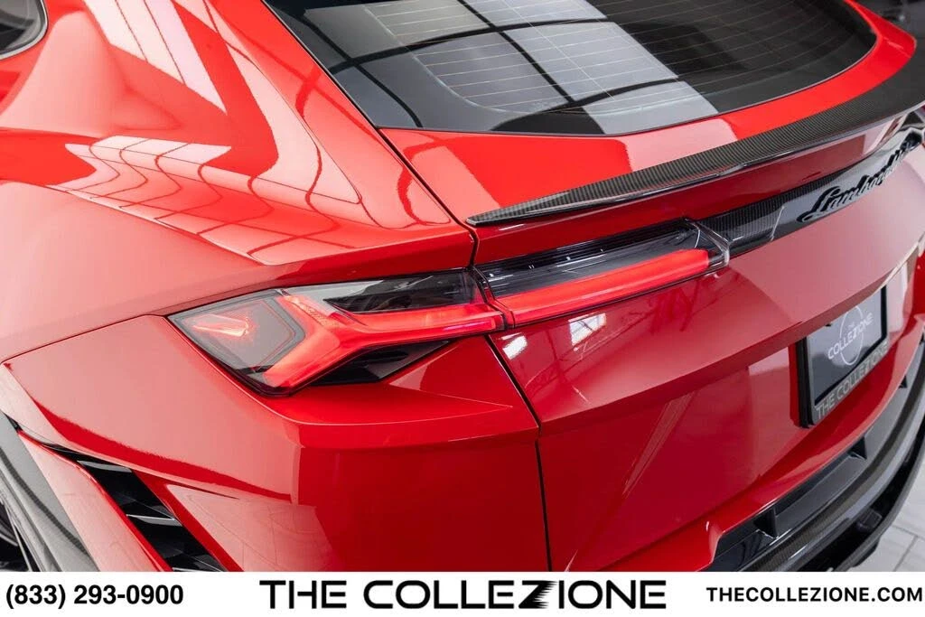 2023 Lamborghini Urus Performante - Image 25 of 31