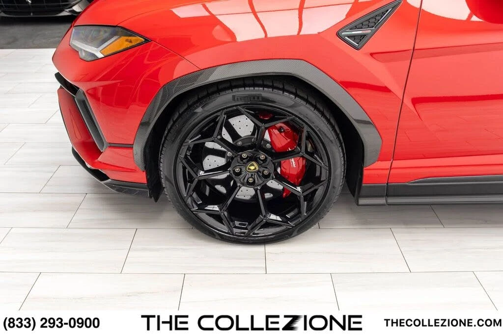 2023 Lamborghini Urus Performante - Image 13 of 31