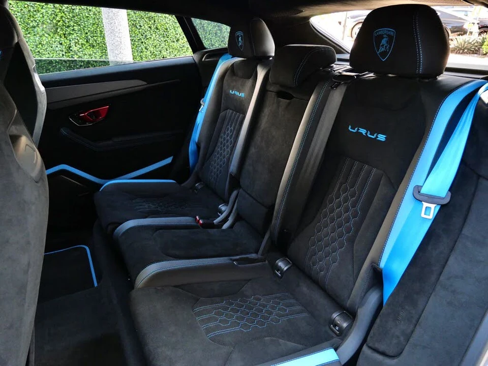 2023 Lamborghini Urus Performante - Image 6 of 31