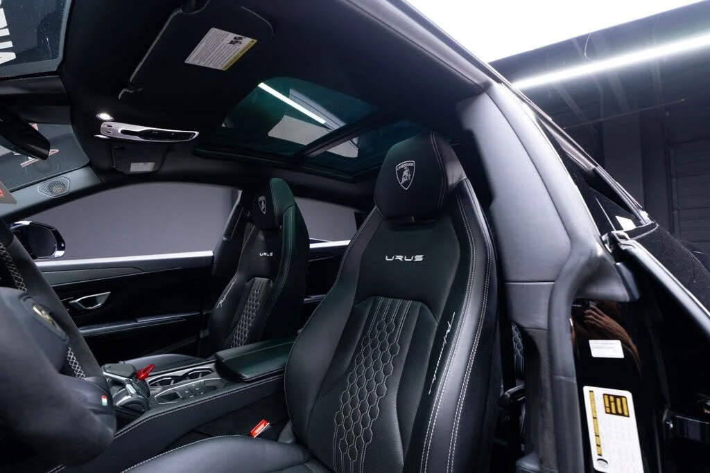 2023 Lamborghini Urus Performante - Image 31 of 31