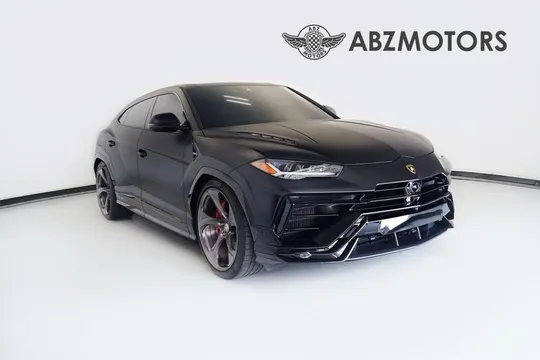 2023 Lamborghini Urus Performante AWD