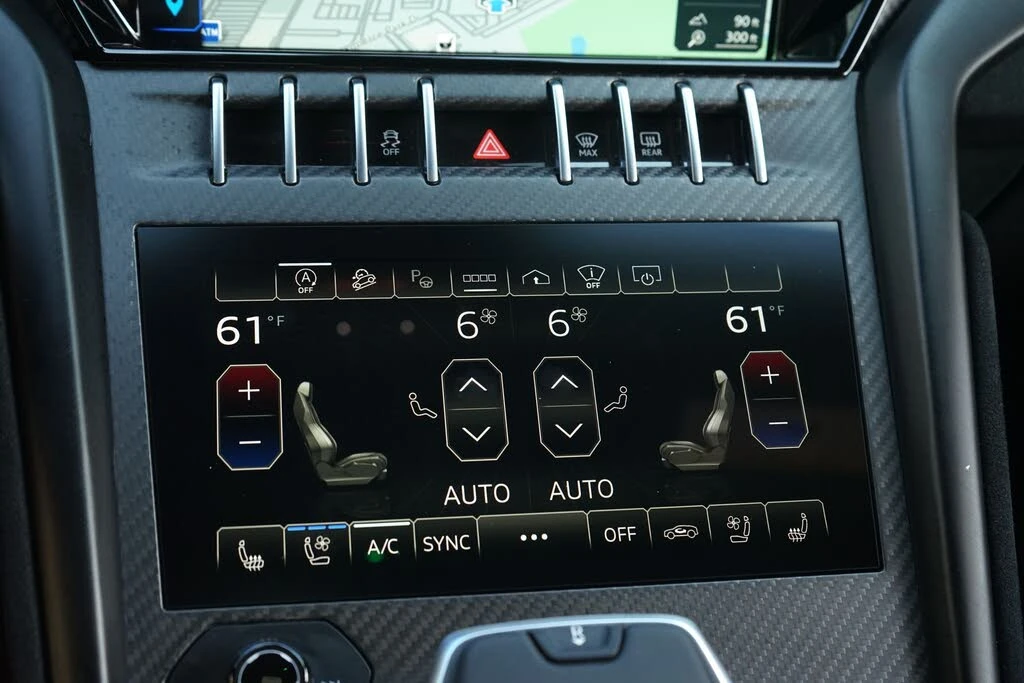 2023 Lamborghini Urus Performante - Image 25 of 31