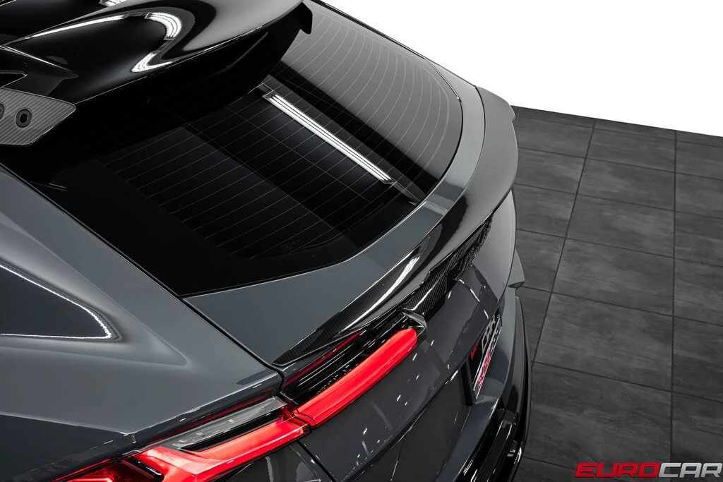 2023 Lamborghini Urus Performante - Image 28 of 31