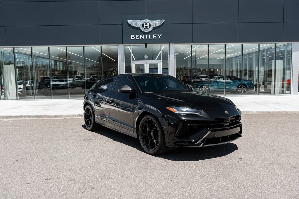 2023 Lamborghini Urus Performante - Image 18 of 31