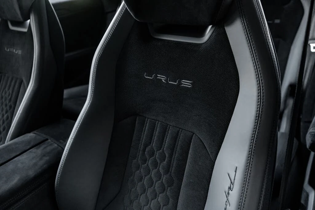2023 Lamborghini Urus Performante - Image 29 of 31