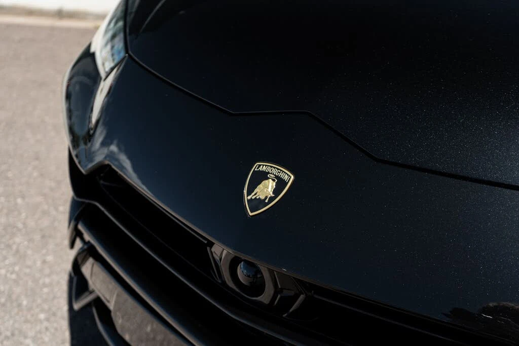 2023 Lamborghini Urus Performante - Image 22 of 31