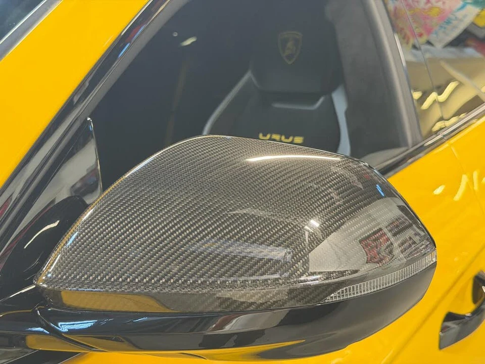 2023 Lamborghini Urus Performante - Image 13 of 31