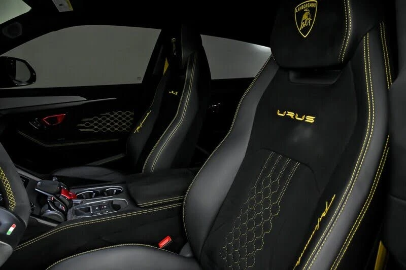 2023 Lamborghini Urus Performante - Image 20 of 31