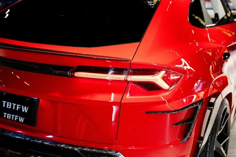 2023 Lamborghini Urus Performante - Image 13 of 29