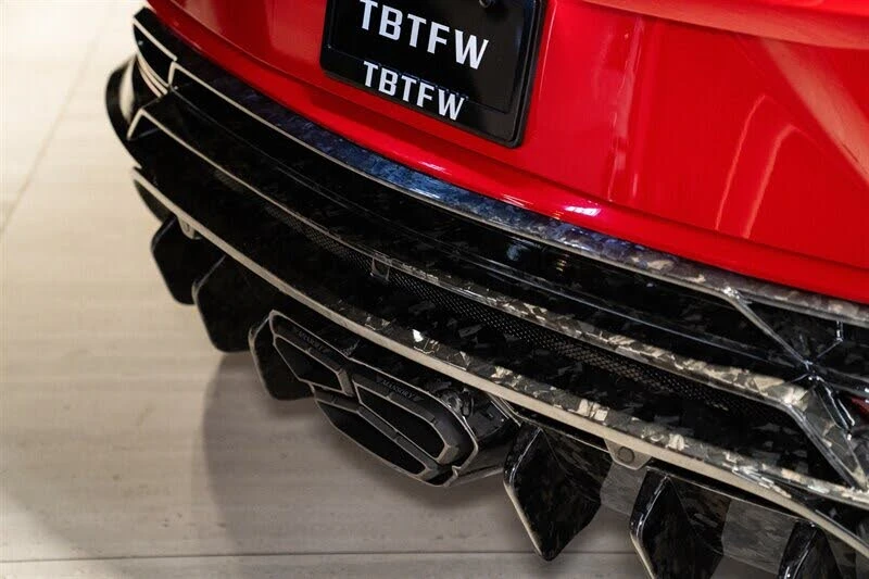 2023 Lamborghini Urus Performante - Image 14 of 29