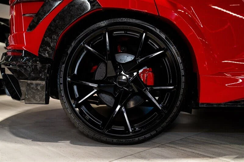 2023 Lamborghini Urus Performante - Image 16 of 29