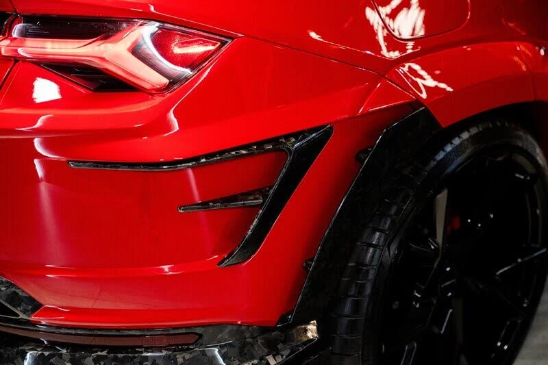 2023 Lamborghini Urus Performante - Image 15 of 29