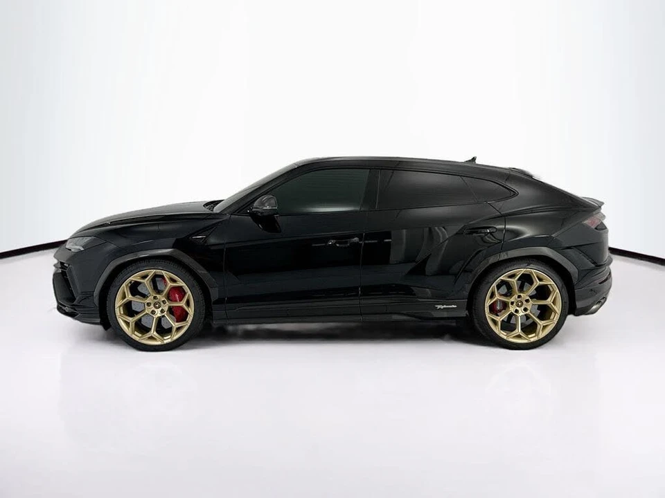 2023 Lamborghini Urus Performante - Image 8 of 31