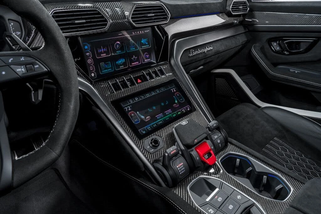 2023 Lamborghini Urus Performante - Image 24 of 31