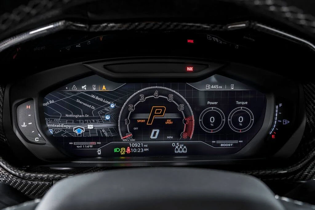2023 Lamborghini Urus Performante - Image 17 of 31