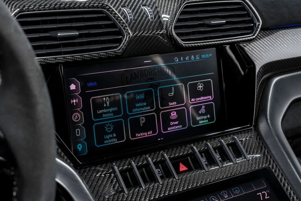 2023 Lamborghini Urus Performante - Image 26 of 31